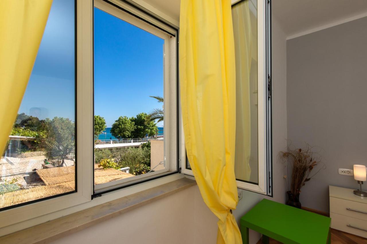 Apartment Portapisana Just 50M From The Beach Krk Town Eksteriør bilde