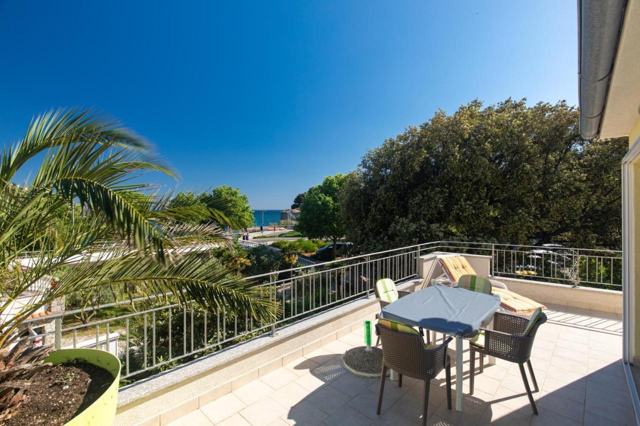 Apartment Portapisana Just 50M From The Beach Krk Town Eksteriør bilde