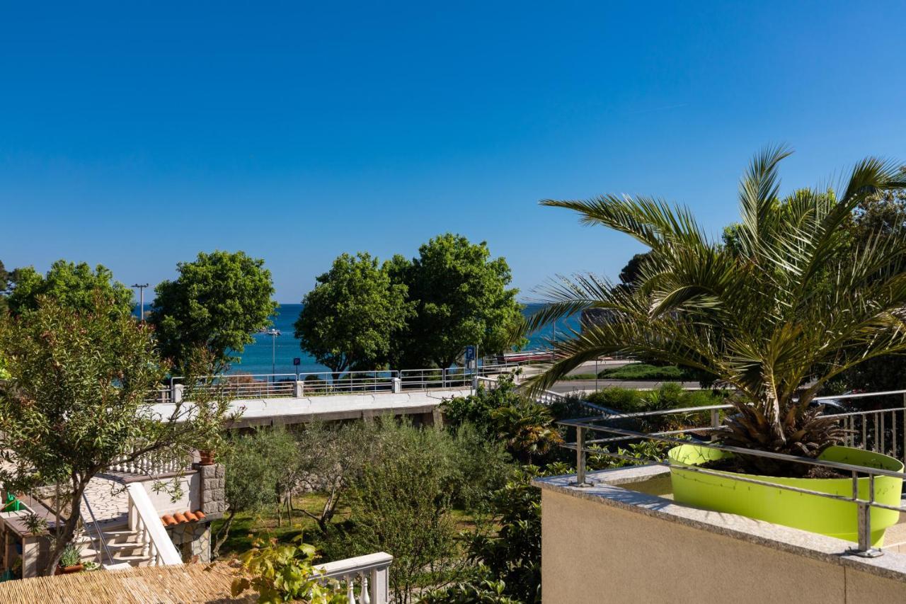 Apartment Portapisana Just 50M From The Beach Krk Town Eksteriør bilde